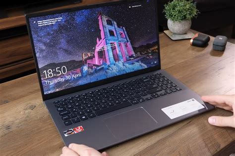 bet1000top|The best laptops under $1,000: Expert tested and reviewed.